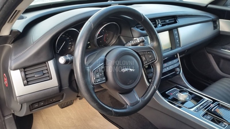 Jaguar XF 2.0 PRESTIGE/AUT/FUL