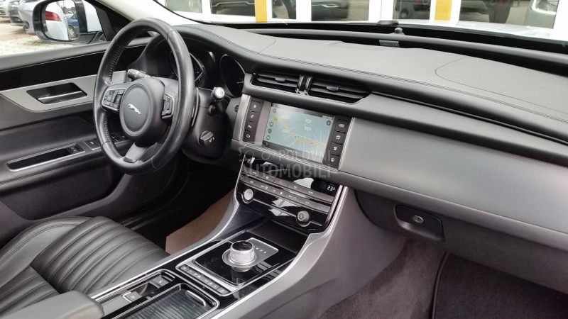 Jaguar XF 2.0 PRESTIGE/AUT/FUL