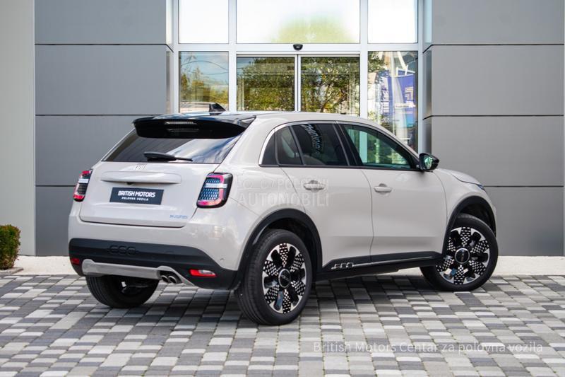 Fiat 600 1.2 MHEV  La Prima