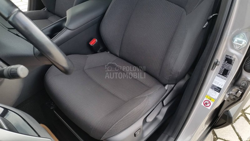 Toyota C-HR 1.8 HYBRID/KA0 N0VA