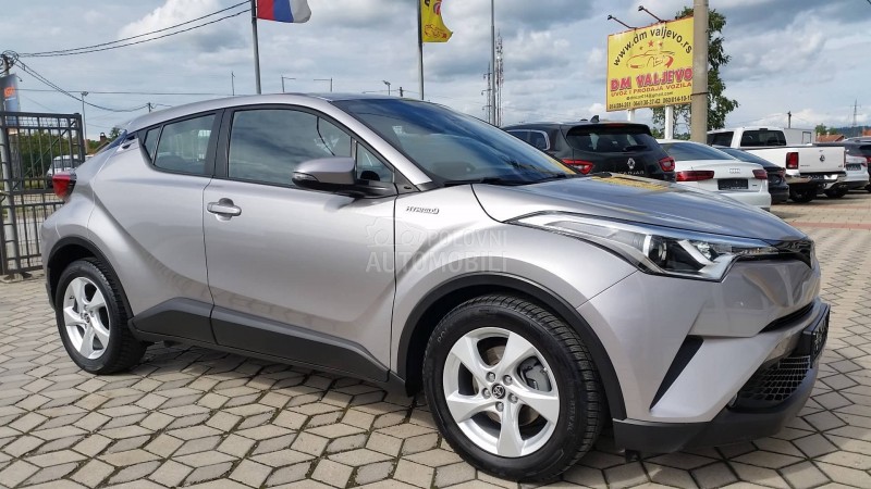 Toyota C-HR 1.8 HYBRID/KA0 N0VA