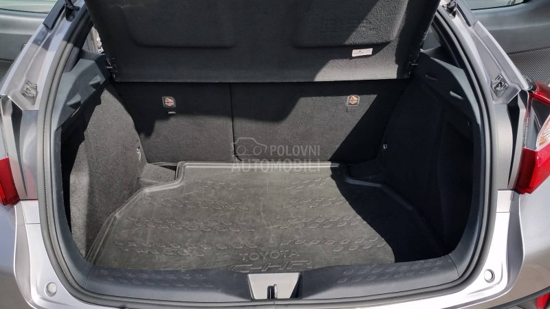 Toyota C-HR 1.8 HYBRID/KA0 N0VA