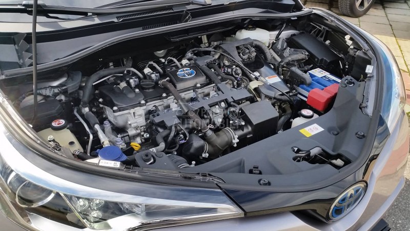 Toyota C-HR 1.8 HYBRID/KA0 N0VA