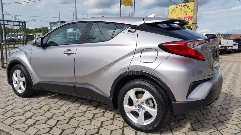 Toyota C-HR 1.8 HYBRID/KA0 N0VA