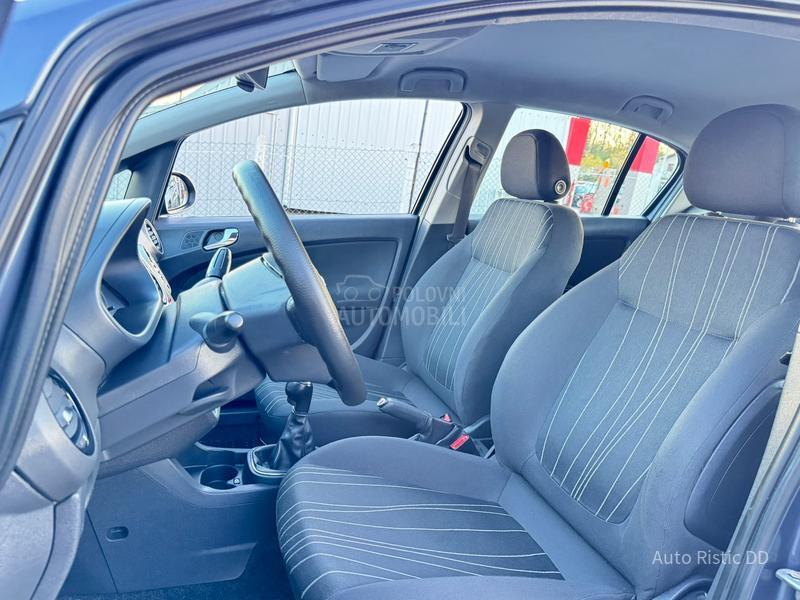 Opel Corsa D T O P BESPREK0RNA