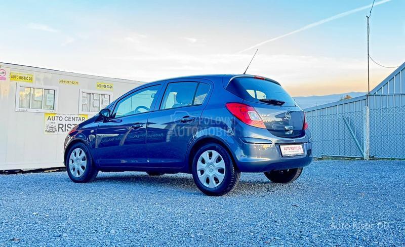 Opel Corsa D T O P BESPREK0RNA