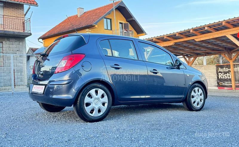 Opel Corsa D T O P BESPREK0RNA