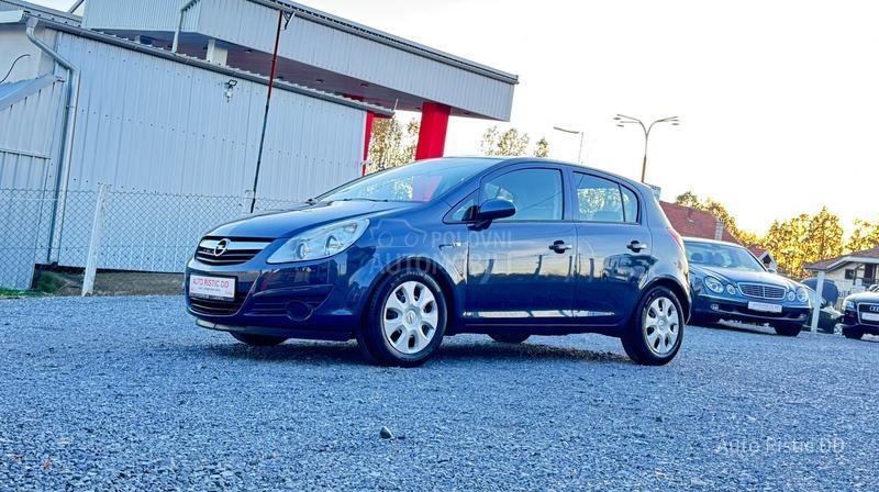 Opel Corsa D T O P BESPREK0RNA