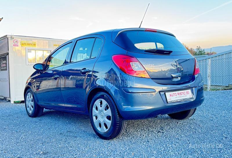 Opel Corsa D T O P BESPREK0RNA