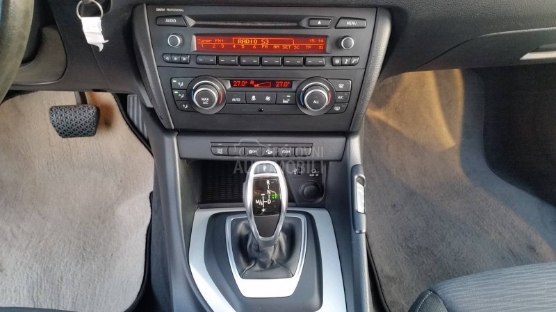 BMW X1 2.0d PREMIUM/4X4/AUT