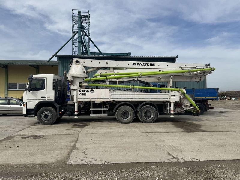 Volvo BETON PUMPA CIFA 36M
