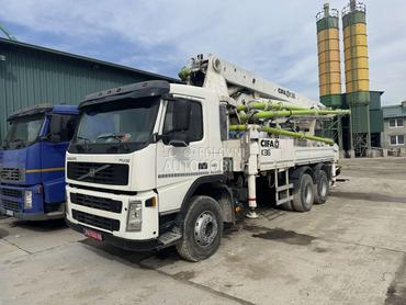Volvo BETON PUMPA CIFA 36M