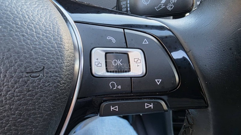 Volkswagen Golf 7 1.6 TDI HI-LINE/PANO