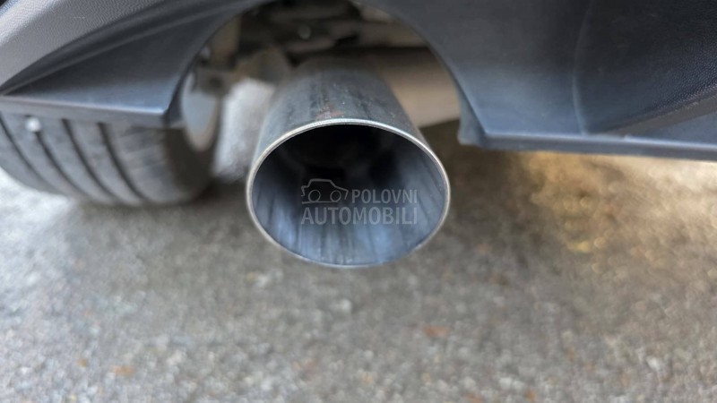 Volkswagen Golf 7 1.6 TDI HI-LINE/PANO