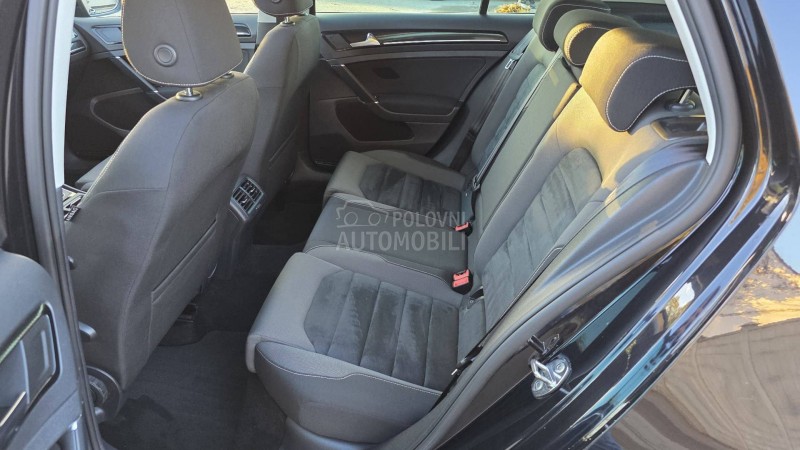 Volkswagen Golf 7 1.6 TDI HI-LINE/PANO