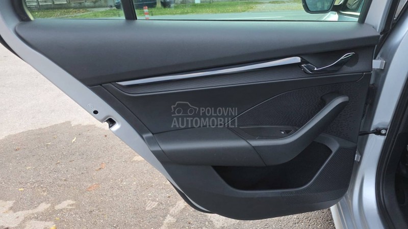 Škoda Octavia 2.0 TDI DSG/VIRTUAL