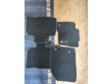 Patosnice Roomster za Škoda Roomster