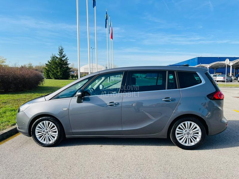 Opel Zafira 2.0CDTI COSMO PANO