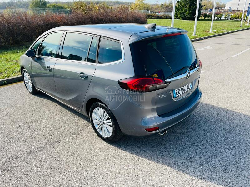 Opel Zafira 2.0CDTI COSMO PANO