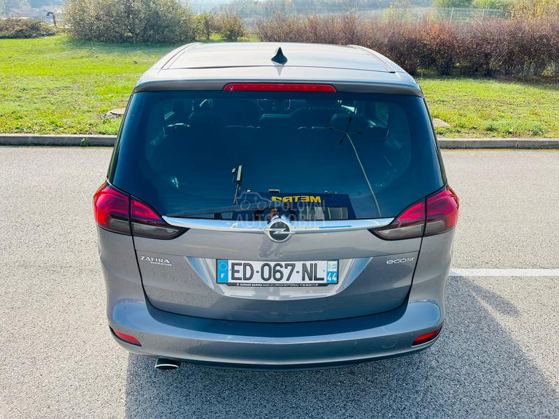 Opel Zafira 2.0CDTI COSMO PANO