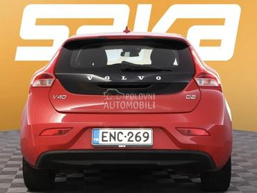 V 40 polovni delovi za Volvo V40 od 2013. do 2017. god.