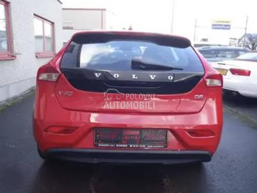 V 40 polovni delovi za Volvo V40 od 2013. do 2017. god.