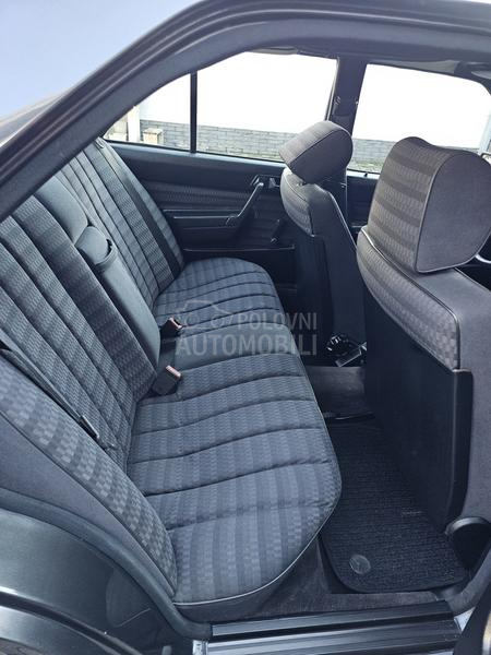 Mercedes Benz 190 2.0