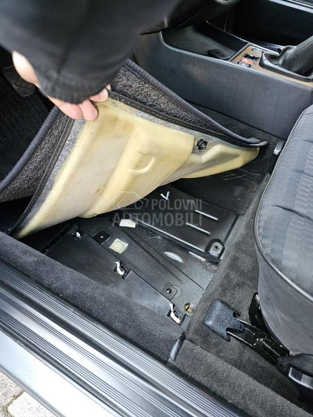 Mercedes Benz 190 2.0