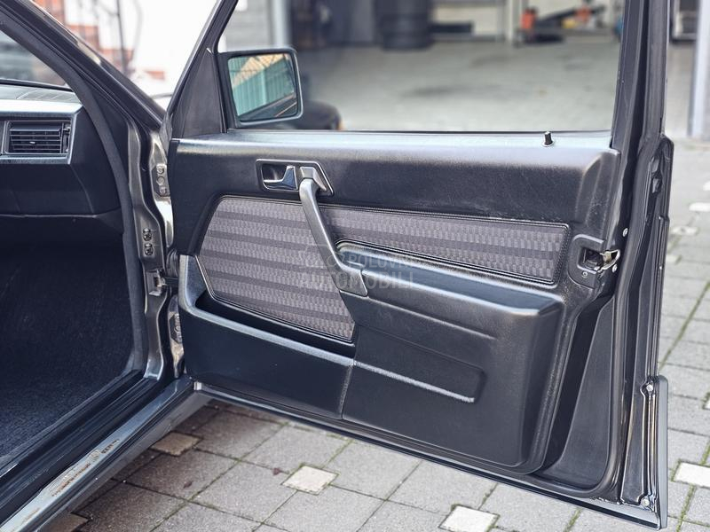 Mercedes Benz 190 2.0