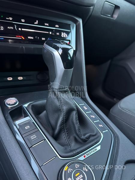 Volkswagen Tiguan 4x4 VIRTUAL IQ