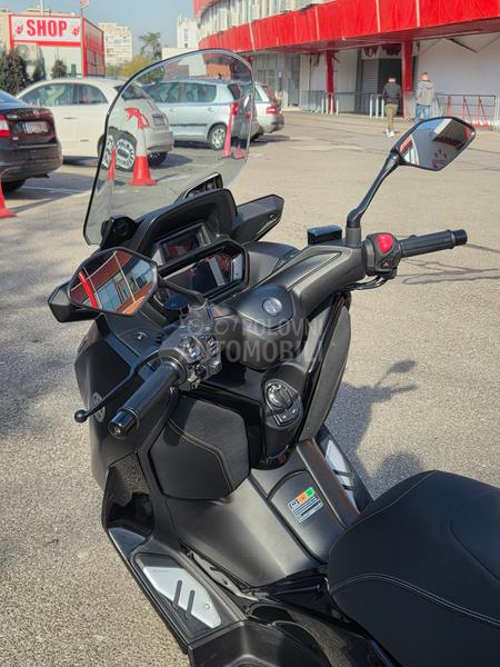 Yamaha X Max 300 Tech Max