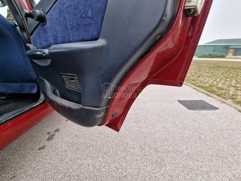 Zastava Florida In 1.6i servo