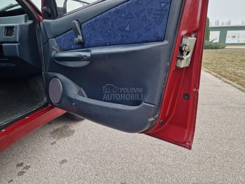 Zastava Florida In 1.6i servo