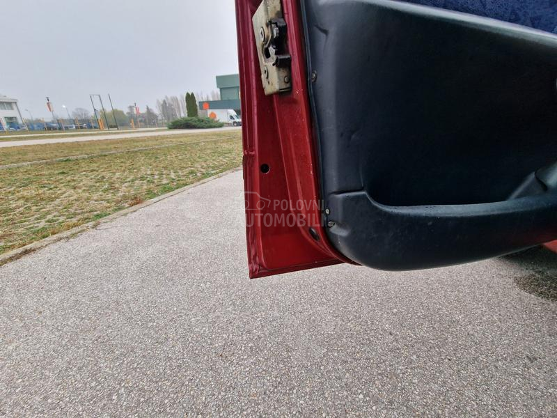 Zastava Florida In 1.6i servo