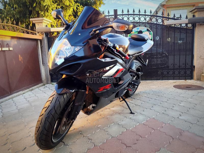 Suzuki GSXRR