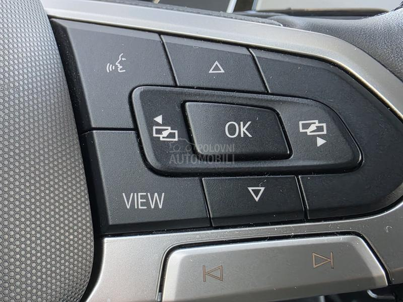 Volkswagen Passat B8 2.0 DSG BUSINESS