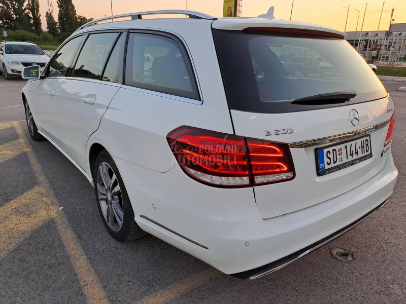 Mercedes Benz E 200 7g BLUETEC