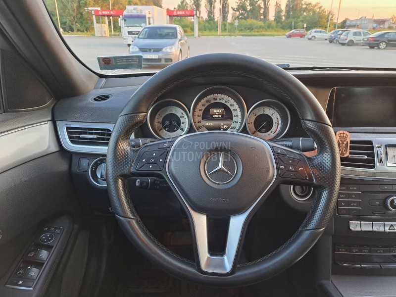 Mercedes Benz E 200 7g BLUETEC