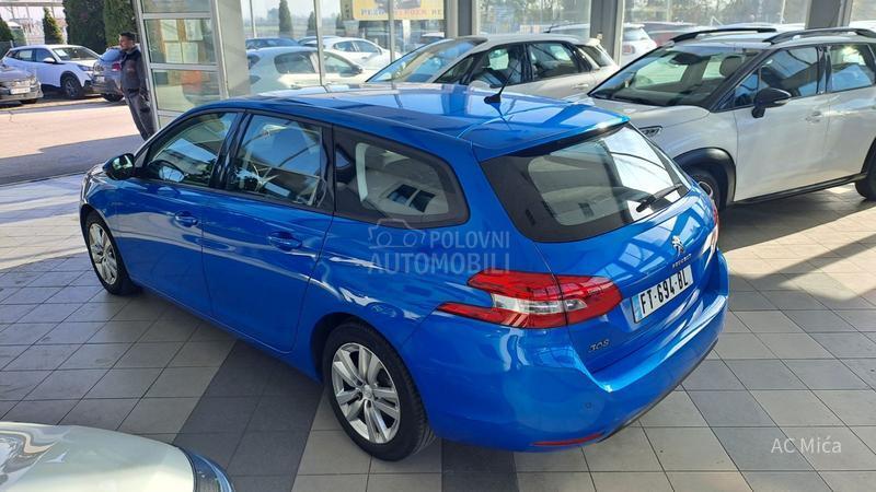 Peugeot 308 1.5 BLU NAV LED ALU
