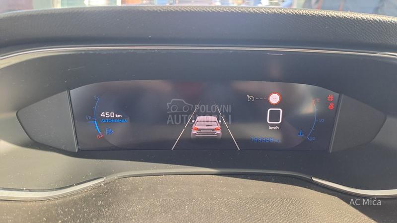 Peugeot 308 1.5 BLU NAV LED ALU