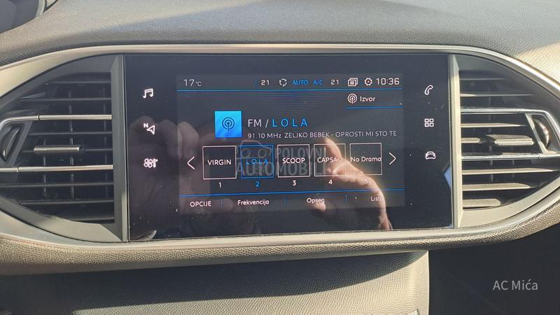 Peugeot 308 1.5 BLU NAV LED ALU