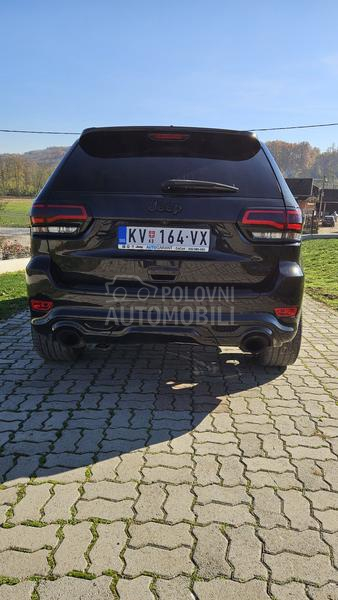 Jeep Grand Cherokee SRT
