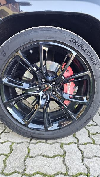 Jeep Grand Cherokee SRT