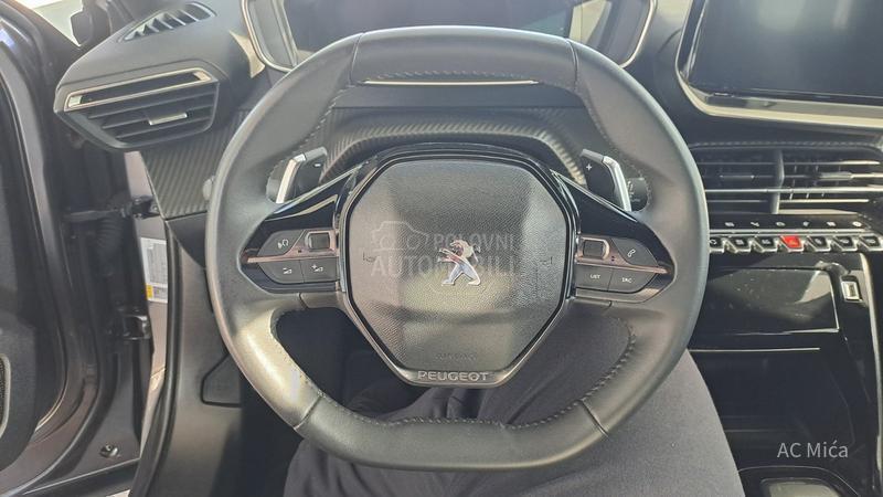 Peugeot 2008 1.2ALU NAV KAM 86000