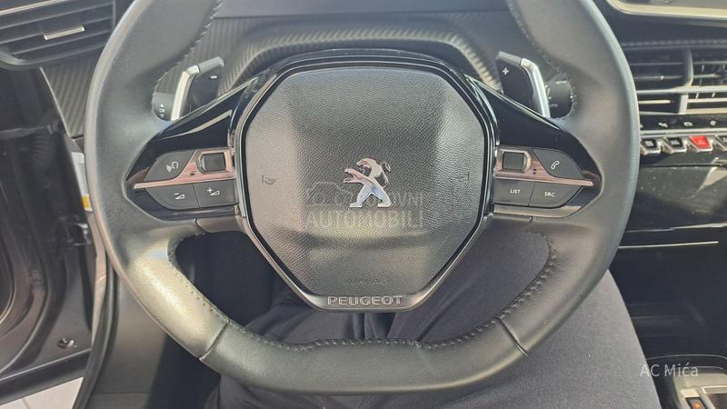 Peugeot 2008 1.2ALU NAV KAM 86000