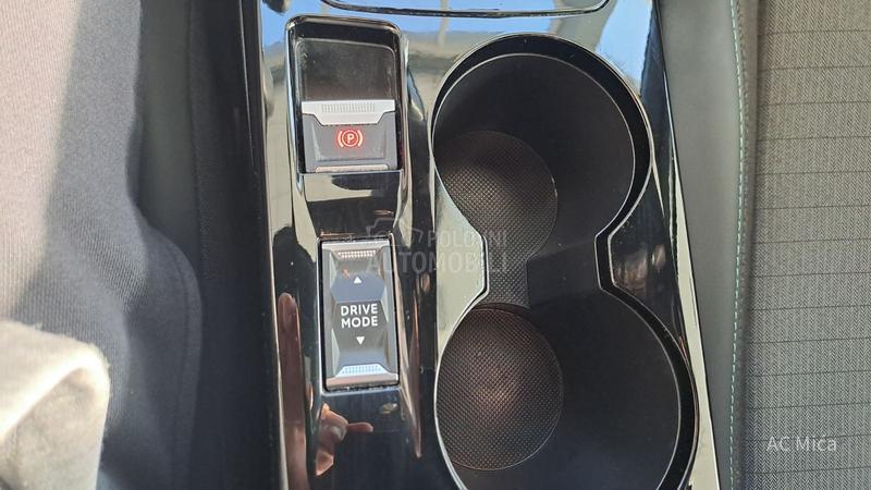 Peugeot 2008 1.2ALU NAV KAM 86000