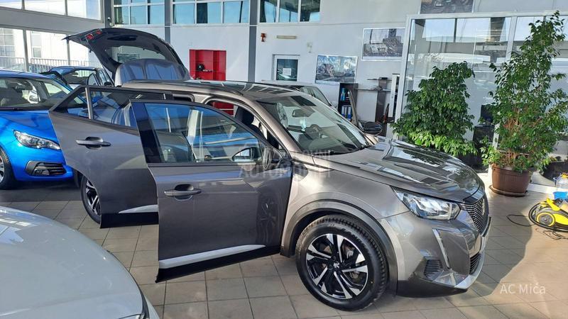 Peugeot 2008 1.2ALU NAV KAM 86000