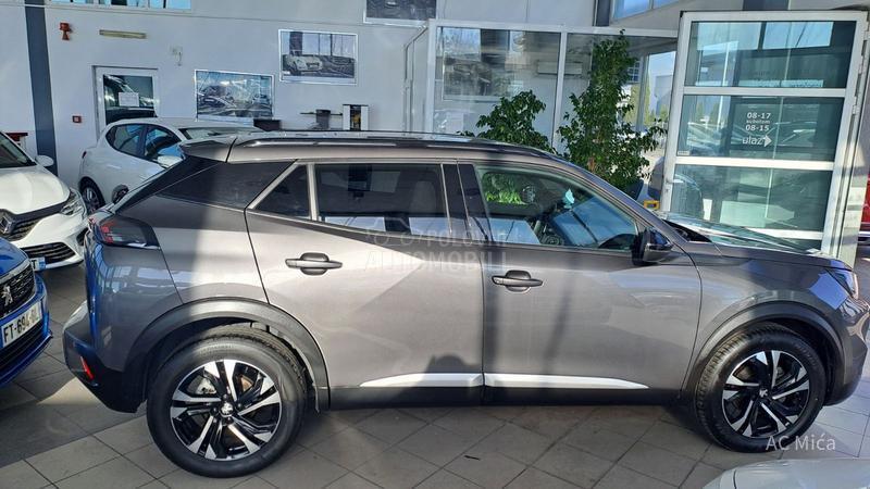Peugeot 2008 1.2ALU NAV KAM 86000