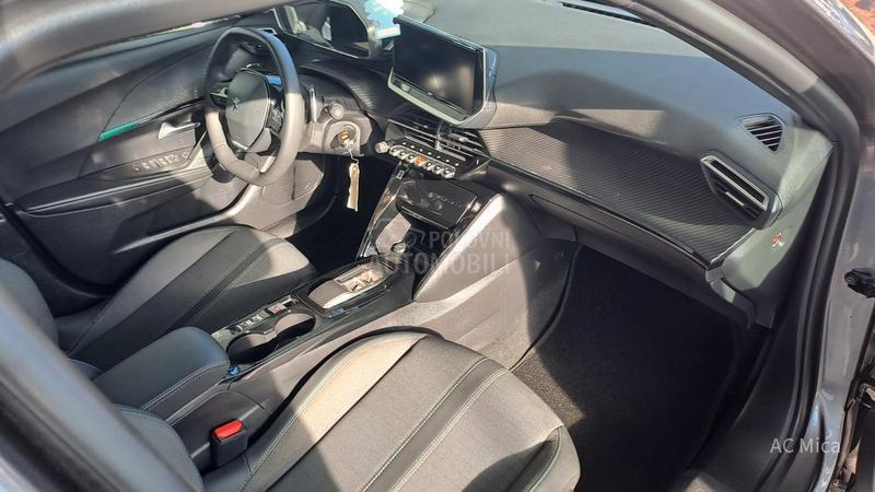 Peugeot 2008 1.2ALU NAV KAM 86000