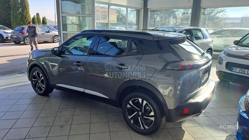 Peugeot 2008 1.2ALU NAV KAM 86000